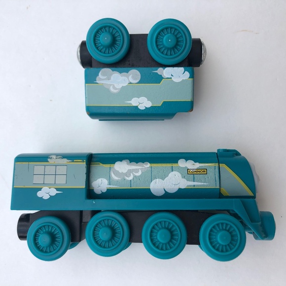 Thomas and Friends Wooden Railway Sodor Engine Wash Roll n’ Whistle Connor - Picture 11 of 16